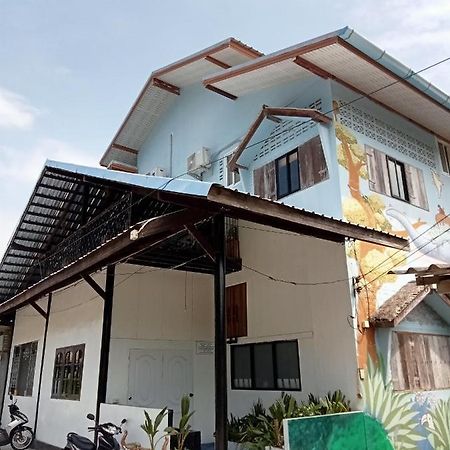 Hôtel #Xi Kt Poshtel à Koh Tao Extérieur photo